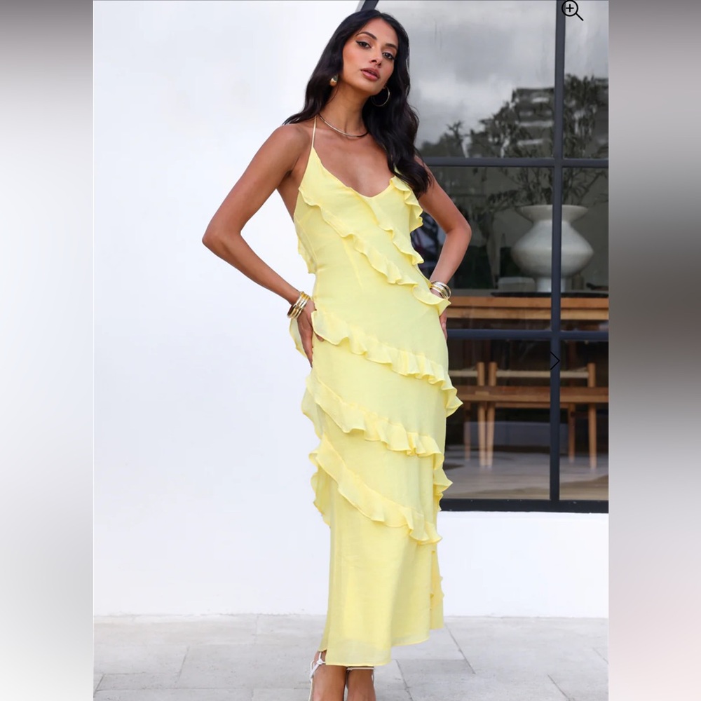 Hello Molly WHAT A BEAUTY MAXI DRESS YELLOW - Picture 2 of 7